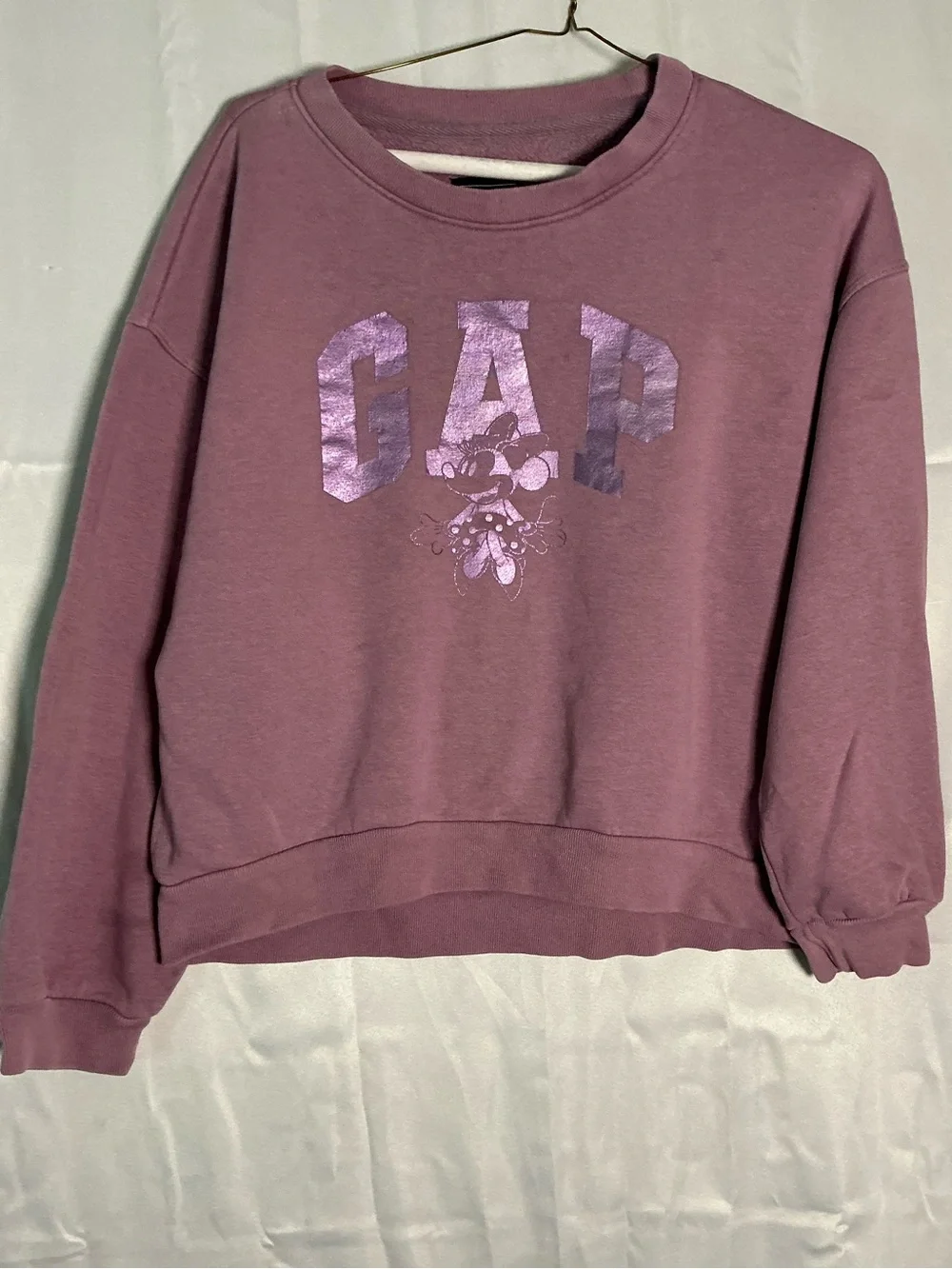 GAP Lavender Mauve Crewneck with Shimmery Logo